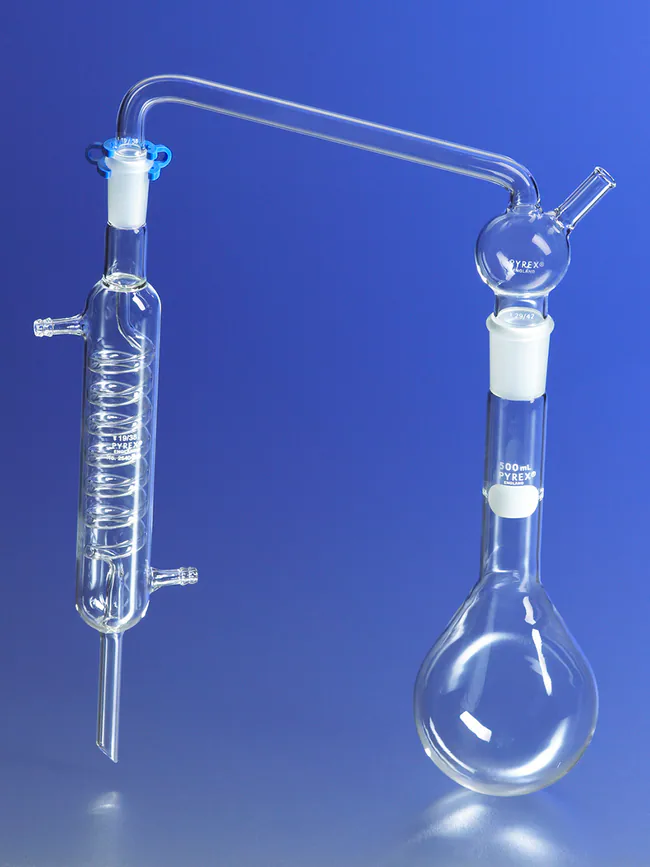 3340-TO-A.jpg-650-1 DISTILLATION APPARATUS 1000ml - Image 1