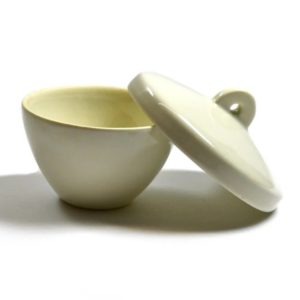 CRUCIBLE WITH LID 30mm (PORCELAIN)