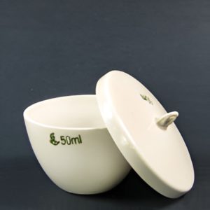 CRUCIBLE WITH LID 50mm (PORCELAIN)